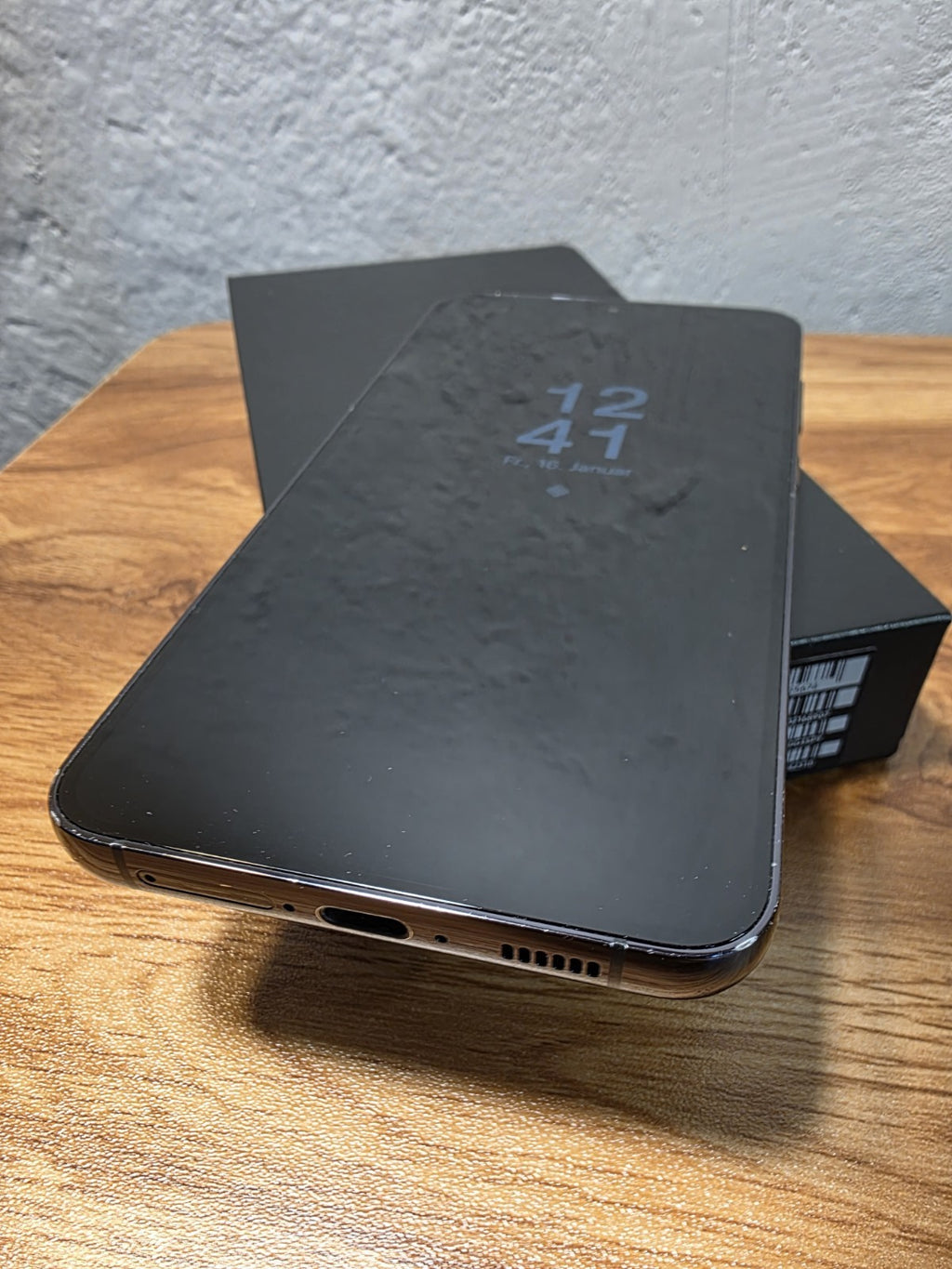 Samsung Galaxy S23+ SM-S916B/DS - 512GB - Graphite - Guter Zustand